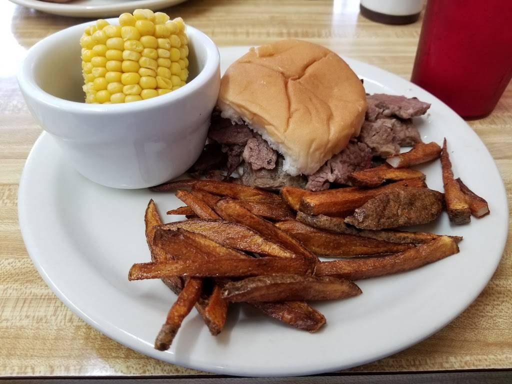 In And Out BBQ | restaurant | 1 N Main St, Winchester, KY 40391, USA | 8595533936 OR +1 859-553-3936