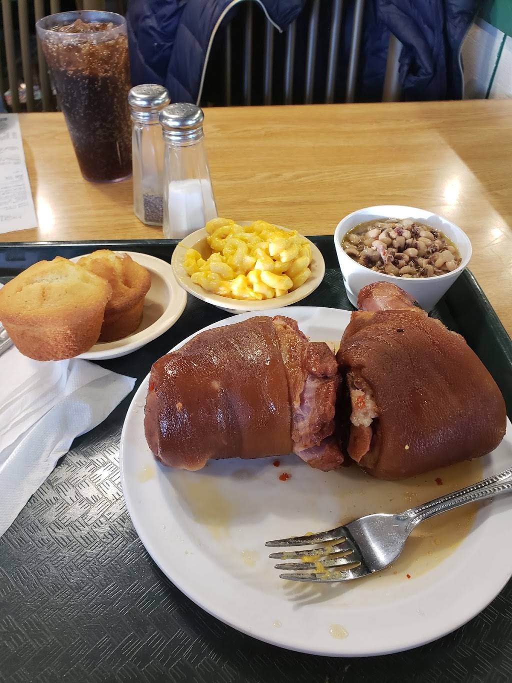 Priscillas Ultimate Soul Food | restaurant | 4330 Roosevelt Rd, Hillside, IL 60162, USA | 7085446230 OR +1 708-544-6230