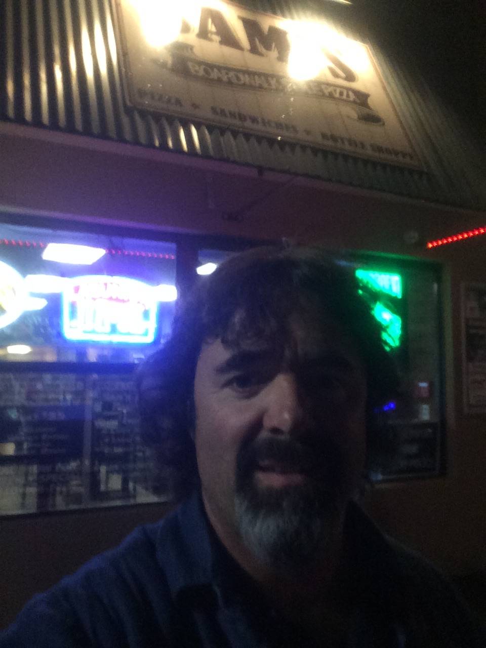 Sam’s Boardwalk Style Pizza and Bottle Shop | restaurant | 31 Brookline Blvd, Havertown, PA 19083, USA | 6104467404 OR +1 610-446-7404