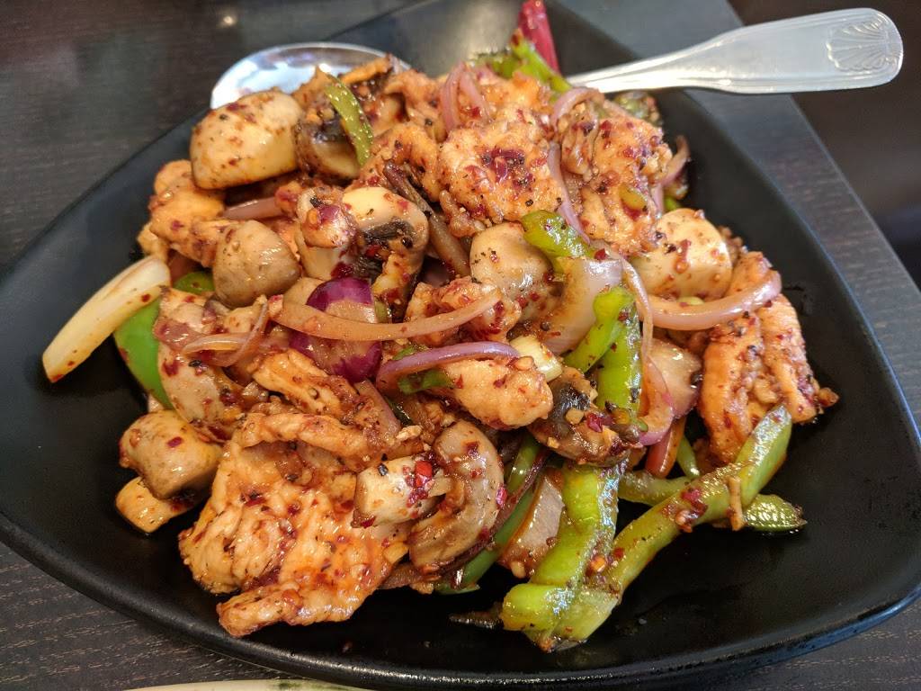 Red Chilli Restaurant | restaurant | 2094 W Redlands Blvd, Redlands, CA 92373, USA | 9097983929 OR +1 909-798-3929