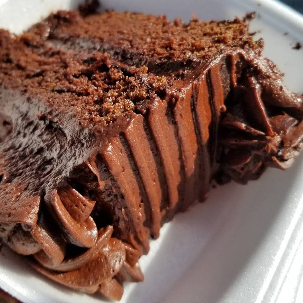 VEGA Cafe & Smokehaus | restaurant | 8 W Norris Rd Suite A, Norris, TN 37828, USA | 8654984115 OR +1 865-498-4115