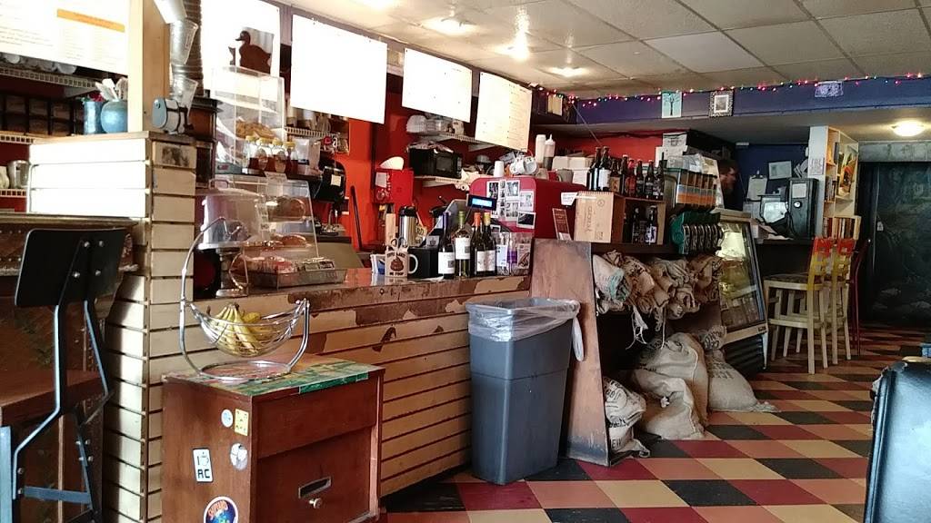 Austins Coffee | cafe | 929 W Fairbanks Ave, Winter Park, FL 32789, USA | 4079753364 OR +1 407-975-3364