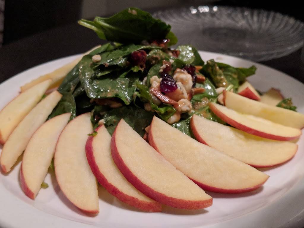 Spindles on Remsen | restaurant | 241 Remsen St, Cohoes, NY 12047, USA | 5182373816 OR +1 518-237-3816