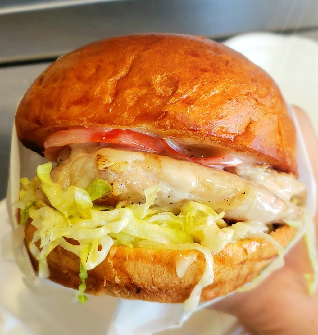 CarbEats | restaurant | 222 E 1st St, Parachute, CO 81635, USA | 9702342338 OR +1 970-234-2338