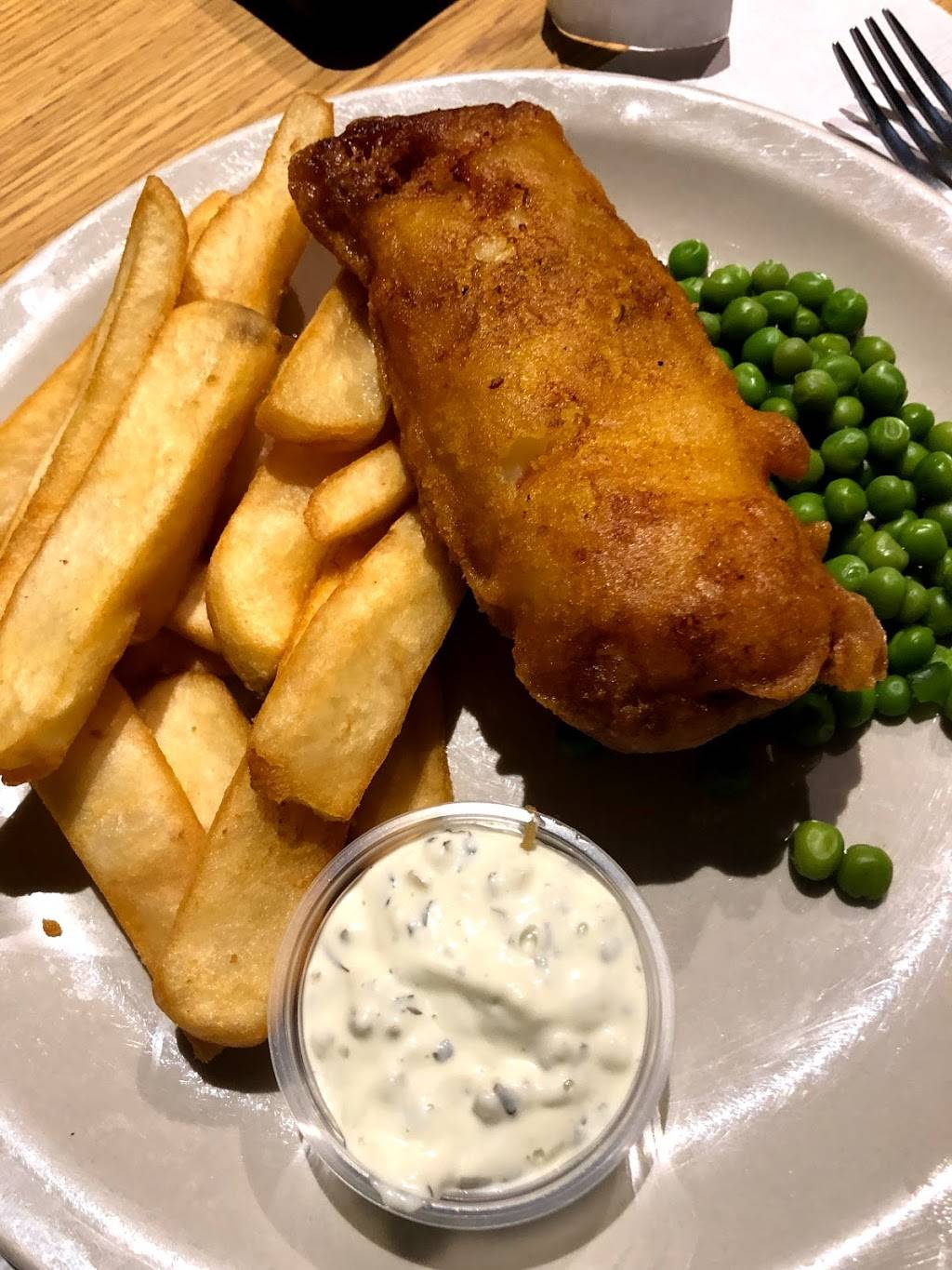 Rose & Crown British Restaurant | restaurant | 24246 Lyons Ave, Santa Clarita, CA 91321, USA | 6612555048 OR +1 661-255-5048