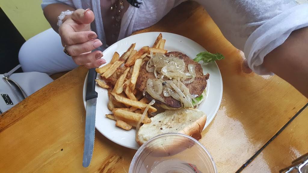 Waters Edge Restaurant & Tippy Canoe Patio | restaurant | 3807 Macklem St, Niagara Falls, ON L2G 6C8, Canada | 9052953939 OR +1 905-295-3939