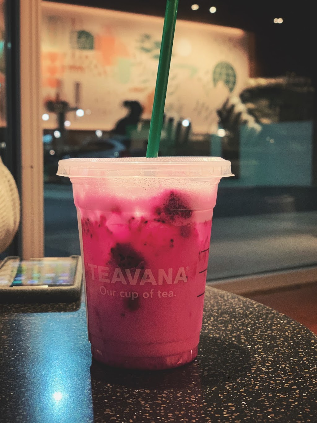 Starbucks | cafe | 11661 E Kellogg Ave, Wichita, KS 67207, USA | 3166881298 OR +1 316-688-1298