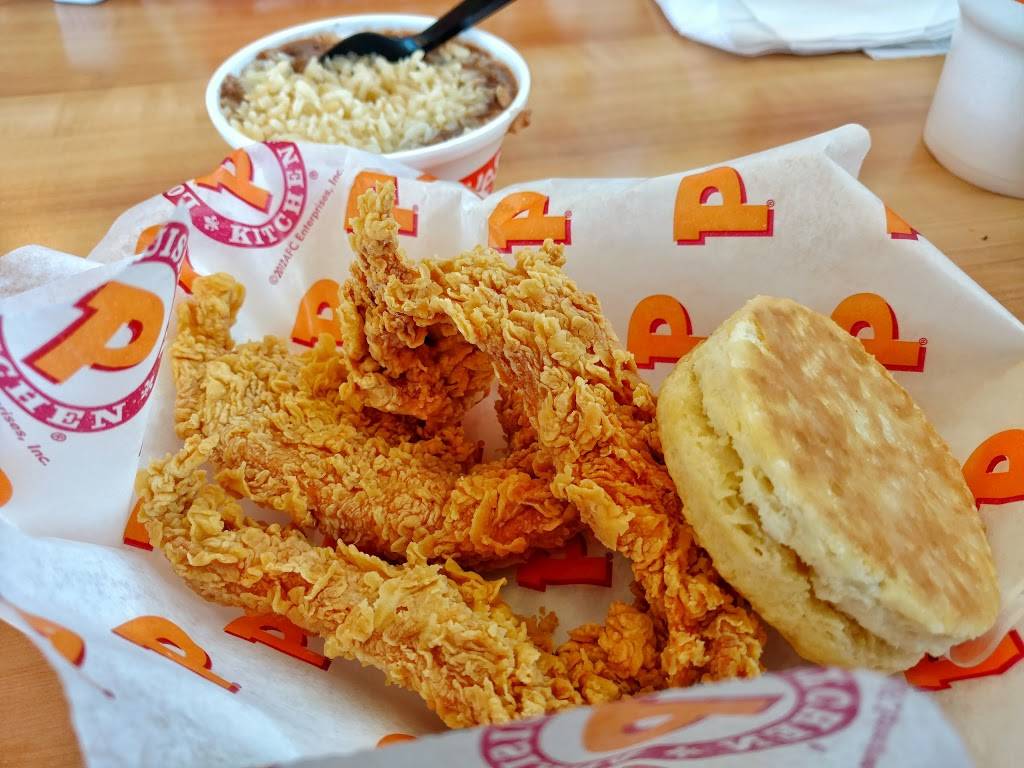 Popeyes Louisiana Kitchen | restaurant | 117 Sunnyside Plaza Cir, Winchester, VA 22603, USA | 5404315253 OR +1 540-431-5253