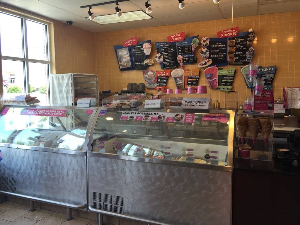 Dunkin | cafe | 3014 Driwood Ct, Charlotte, NC 28269, USA | 7047177300 OR +1 704-717-7300