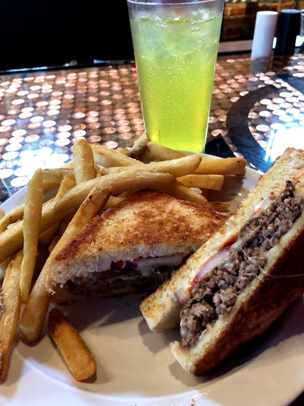 North Street Burger Bar and Grill | night club | 603 E New Bern Rd, Kinston, NC 28504, USA | 2522081510 OR +1 252-208-1510