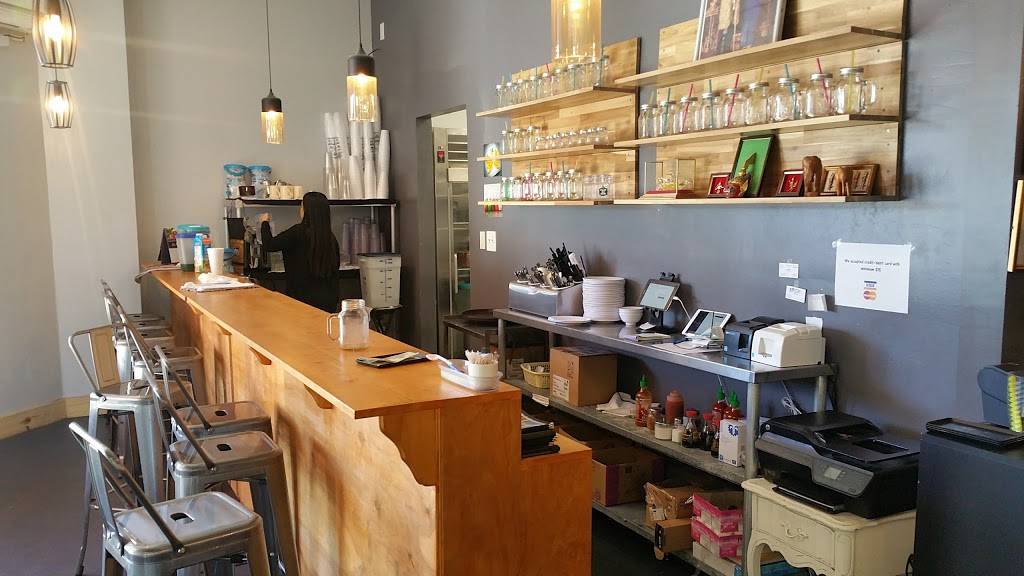 Salathai Restaurant | restaurant | 211 Alpine St #8, Los Angeles, CA 90012, USA | 2136250805 OR +1 213-625-0805