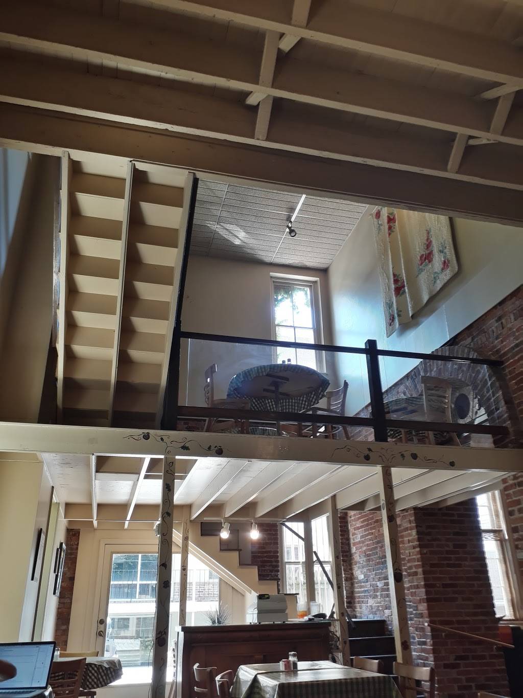 The Plum | restaurant | 6 Rochester Pl, Hagerstown, MD 21740, USA | 3017911717 OR +1 301-791-1717