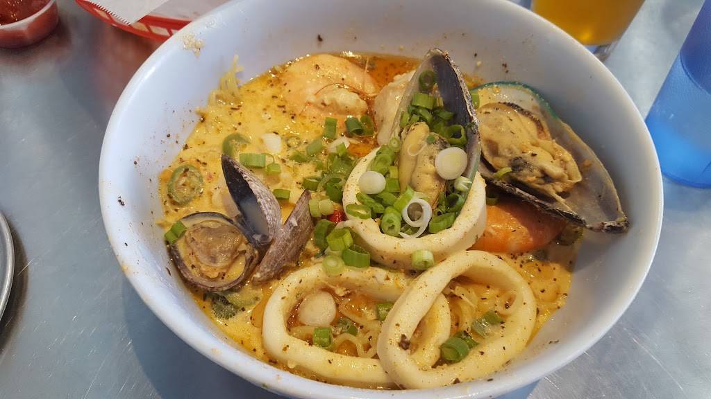 Big Ts Seafood Market Bar | restaurant | 1694 Tully Rd, San Jose, CA 95122, USA | 4082382888 OR +1 408-238-2888