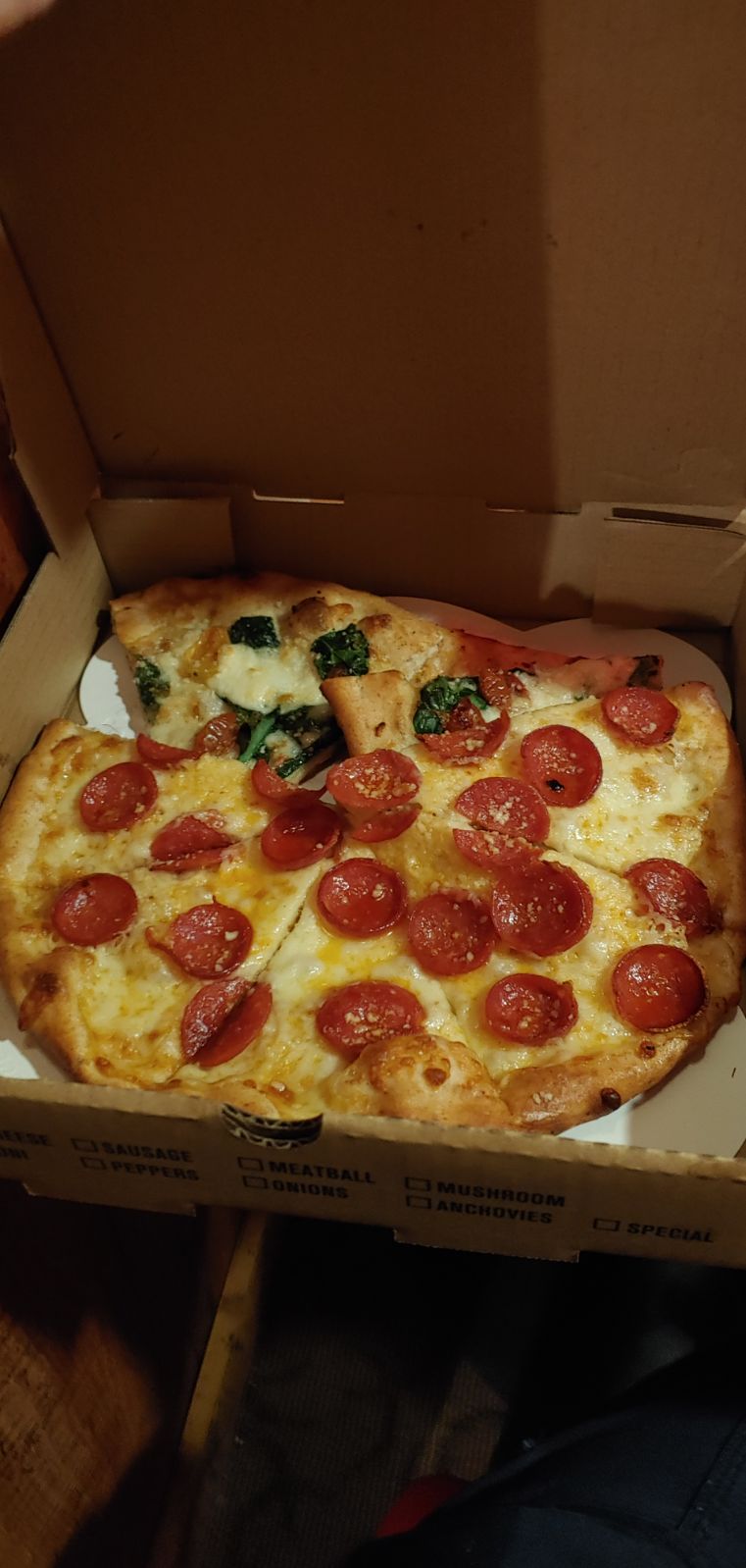 Rise Pizza & Pub | restaurant | 319 Main St, Cumberland, ME 04021, USA | 2074899126 OR +1 207-489-9126