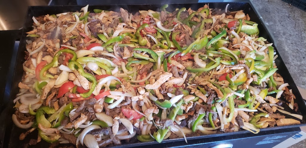 Saulos Cafe | restaurant | 1061 S River St, Carthage, MO 64836, USA | 4173883315 OR +1 417-388-3315