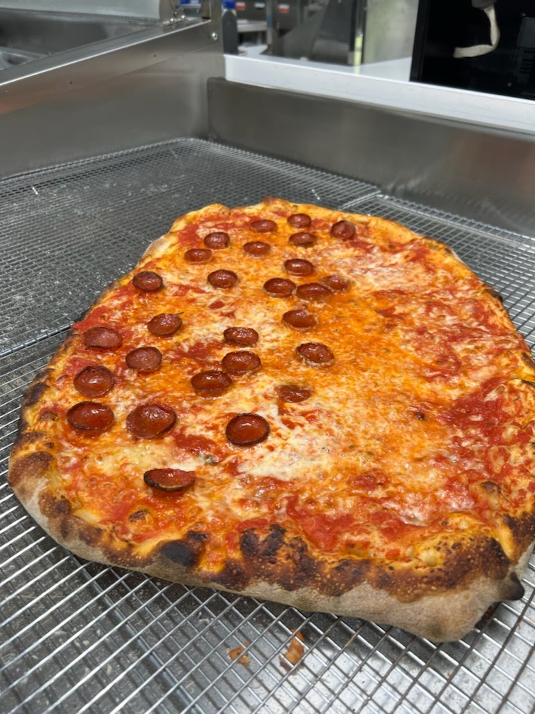 Lo Piccolos Pizza | meal takeaway | 629 S Chester Rd, West Chester, PA 19382, USA | 6104368688 OR +1 610-436-8688