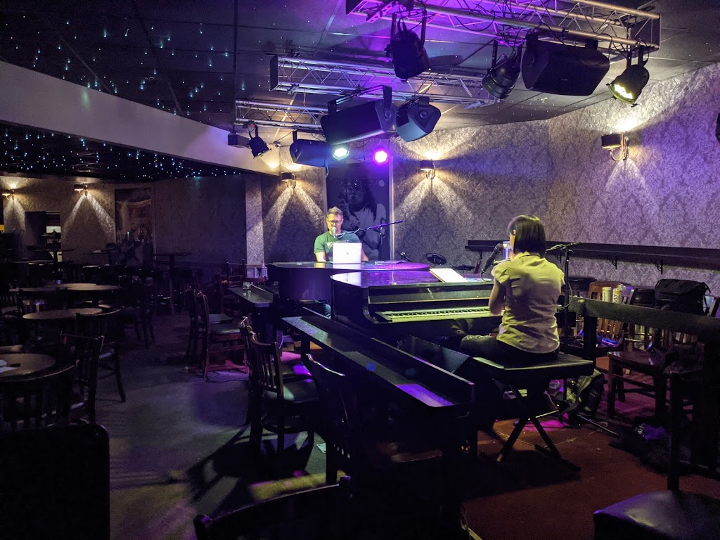 Buck and Badger Northwoods Lodge | restaurant | 115 State St, Madison, WI 53703, USA | 6082307999 OR +1 608-230-7999