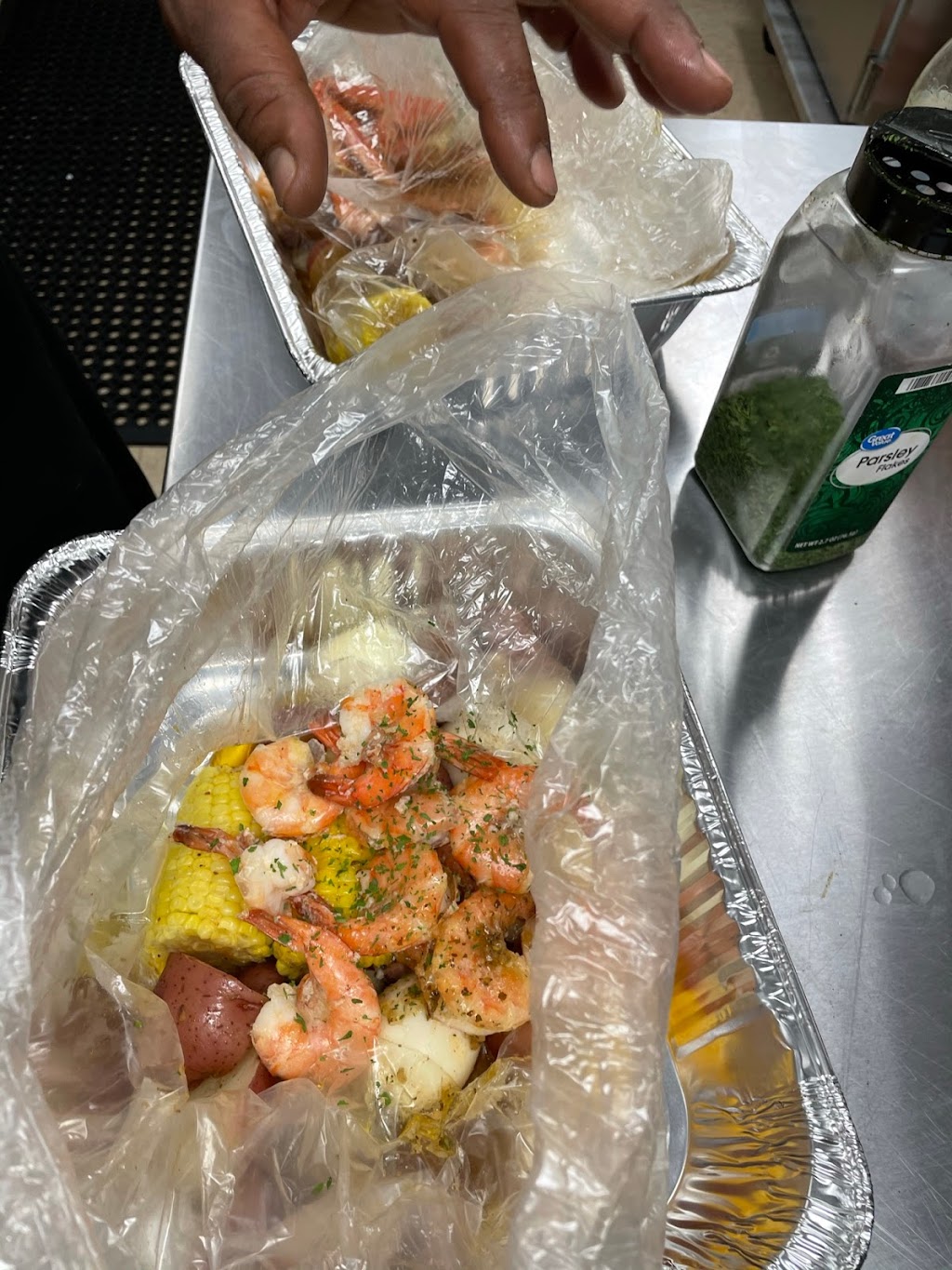 Tiger Seafood & Meat Market | restaurant | 204 S Elm St Ste A, Tuskegee, AL 36083, USA | 3342261096 OR +1 334-226-1096