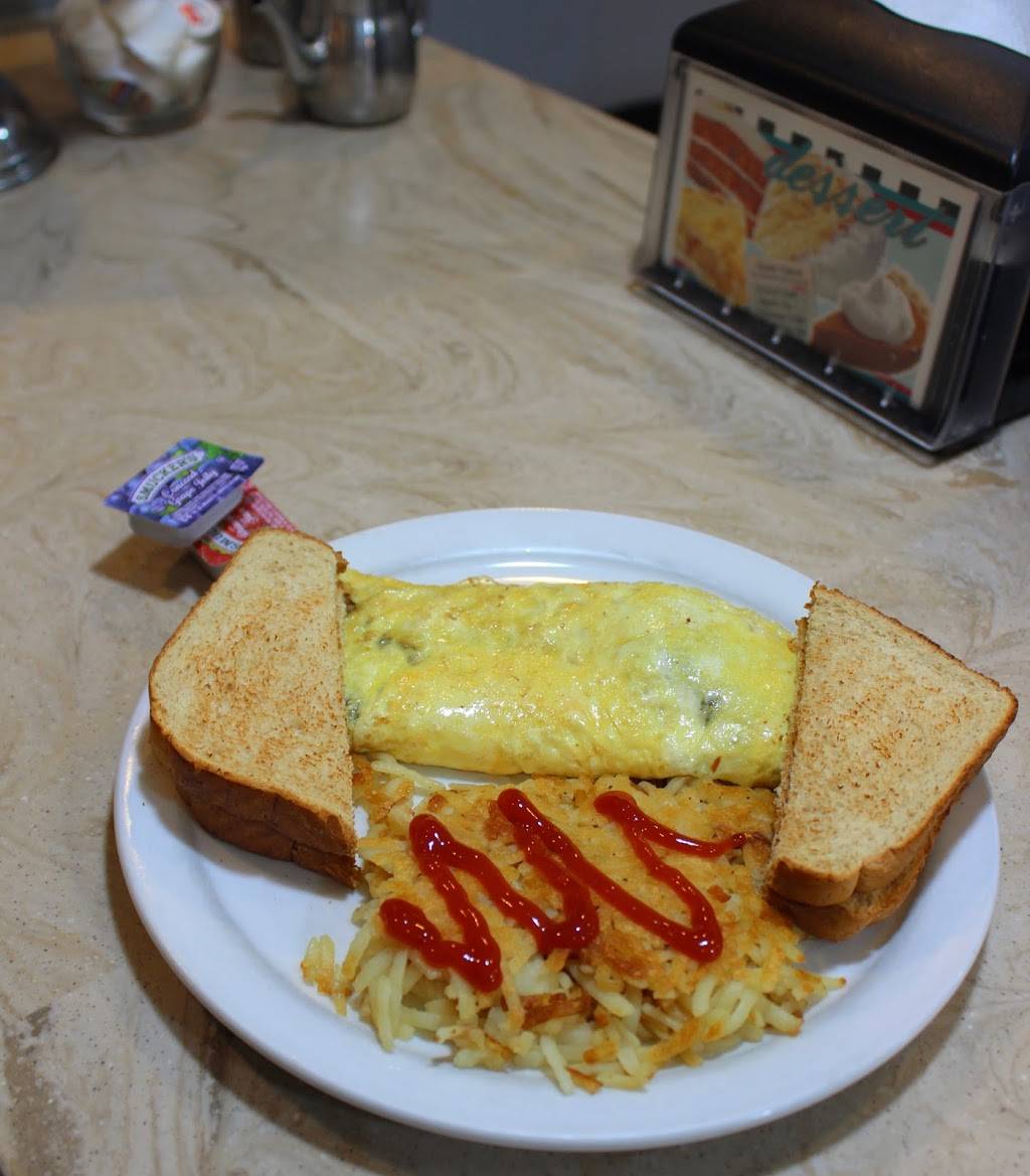 Hathaways Diner | restaurant | 441 Vine St, Cincinnati, OH 45202, USA | 5136211332 OR +1 513-621-1332