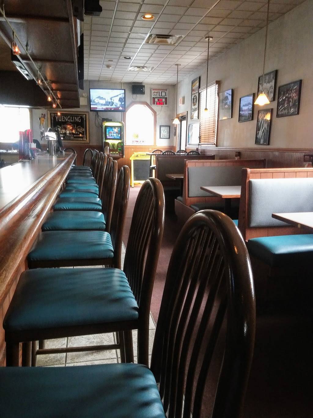 Three Guys Pizzeria | restaurant | 95 N Mountain Blvd, Mountain Top, PA 18707, USA | 5704742100 OR +1 570-474-2100