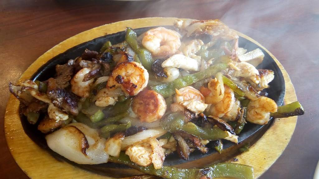 El Rancho Grande Mexican | restaurant | 570 US-25, Travelers Rest, SC 29690, USA | 8648343909 OR +1 864-834-3909