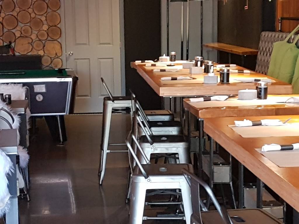 Restaurant Chez Larry | restaurant | 1131 Rue du Centenaire, Saint-Agapit, QC G0S 1Z0, Canada | 4188885007 OR +1 418-888-5007