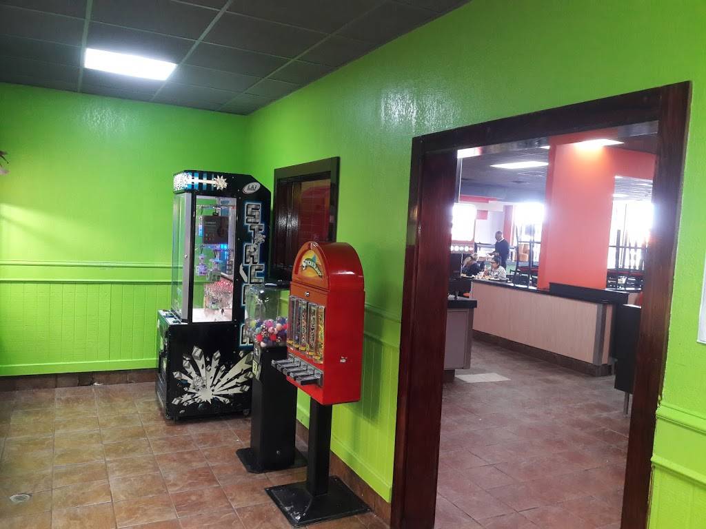 Cicis | restaurant | 11227 Fuqua St, Houston, TX 77089, USA | 7139472646 OR +1 713-947-2646