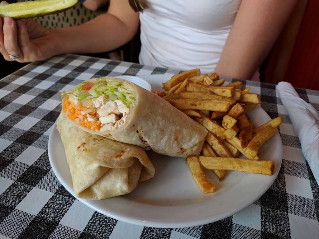 Rays Ribhouse | restaurant | 17 Robson Rd, Leamington, ON N8H 2M8, Canada | 5193225940 OR +1 519-322-5940