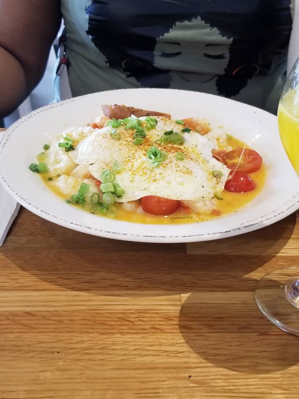 Iron Rooster | restaurant | 1558 Whetstone Way, Baltimore, MD 21230, USA | 4437087935 OR +1 443-708-7935