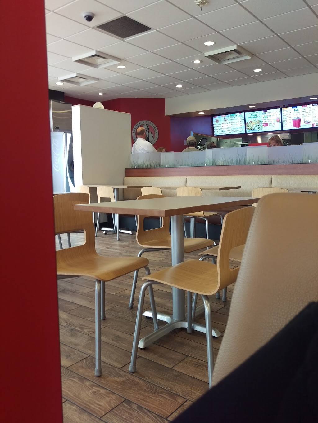 Wendys | restaurant | 8221 Us Highway 117 S, Rocky Point, NC 28457, USA | 9106027548 OR +1 910-602-7548