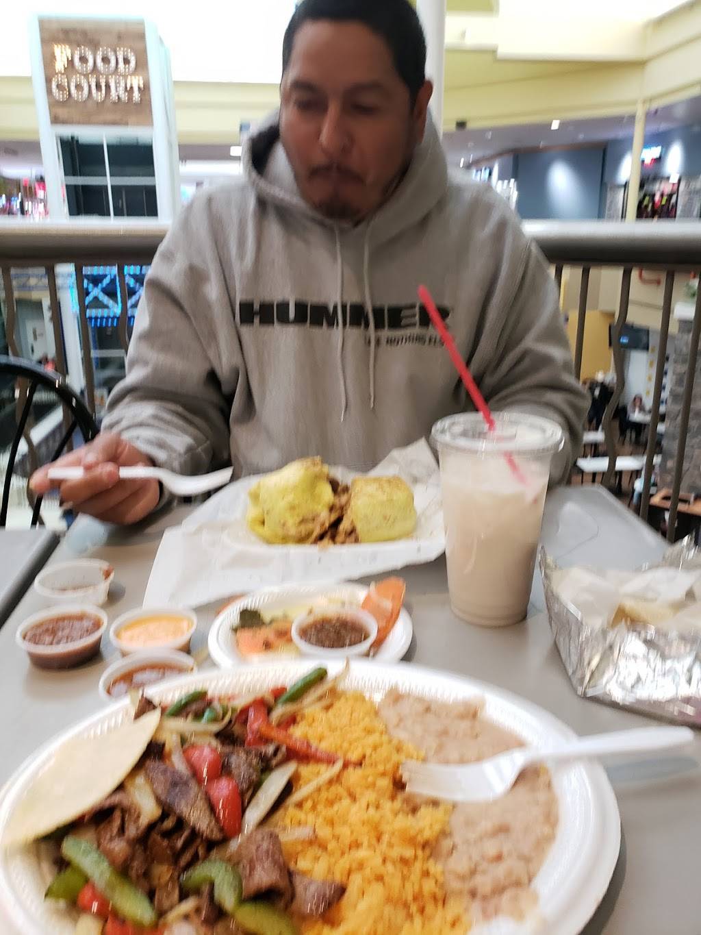 Molcajetes | restaurant | 4200 South Fwy, Fort Worth, TX 76115, USA | 8178068629 OR +1 817-806-8629