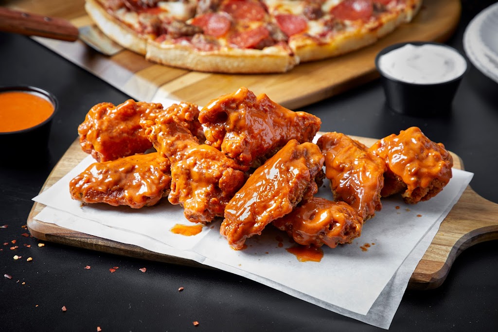 Papa Rays Pizza And Wings Naperville | restaurant | 1037 W Ogden Ave, Naperville, IL 60563, USA | 3315290500 OR +1 331-529-0500