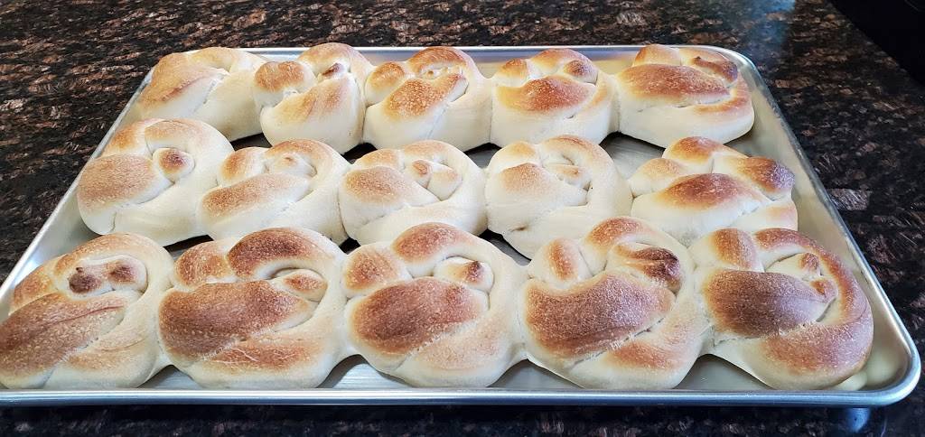 Dominics Pizza | restaurant | 2772 Elkcam Blvd, Deltona, FL 32738, USA | 3862186508 OR +1 386-218-6508