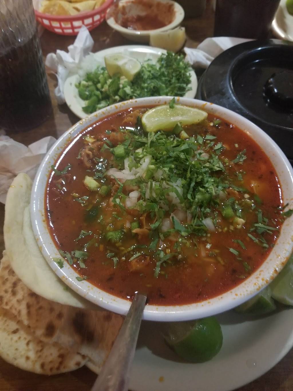 Dos Jaliscos Mexican Restaurant | restaurant | 8250 FM78 #104, Converse, TX 78109, USA | 2103101582 OR +1 210-310-1582