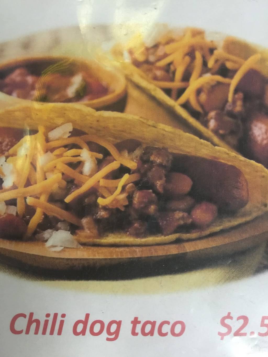 Taco King | restaurant | 7306 Bell Blvd, Oakland Gardens, NY 11364, USA | 7182178585 OR +1 718-217-8585