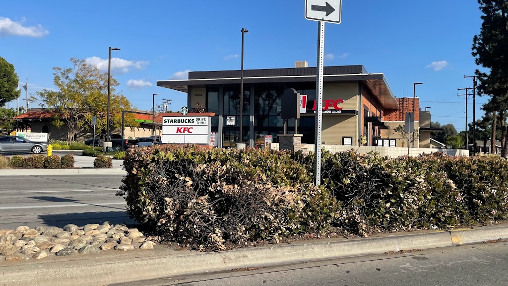 KFC | restaurant | 14200 Ramona Blvd, Baldwin Park, CA 91706, USA | 6264120246 OR +1 626-412-0246