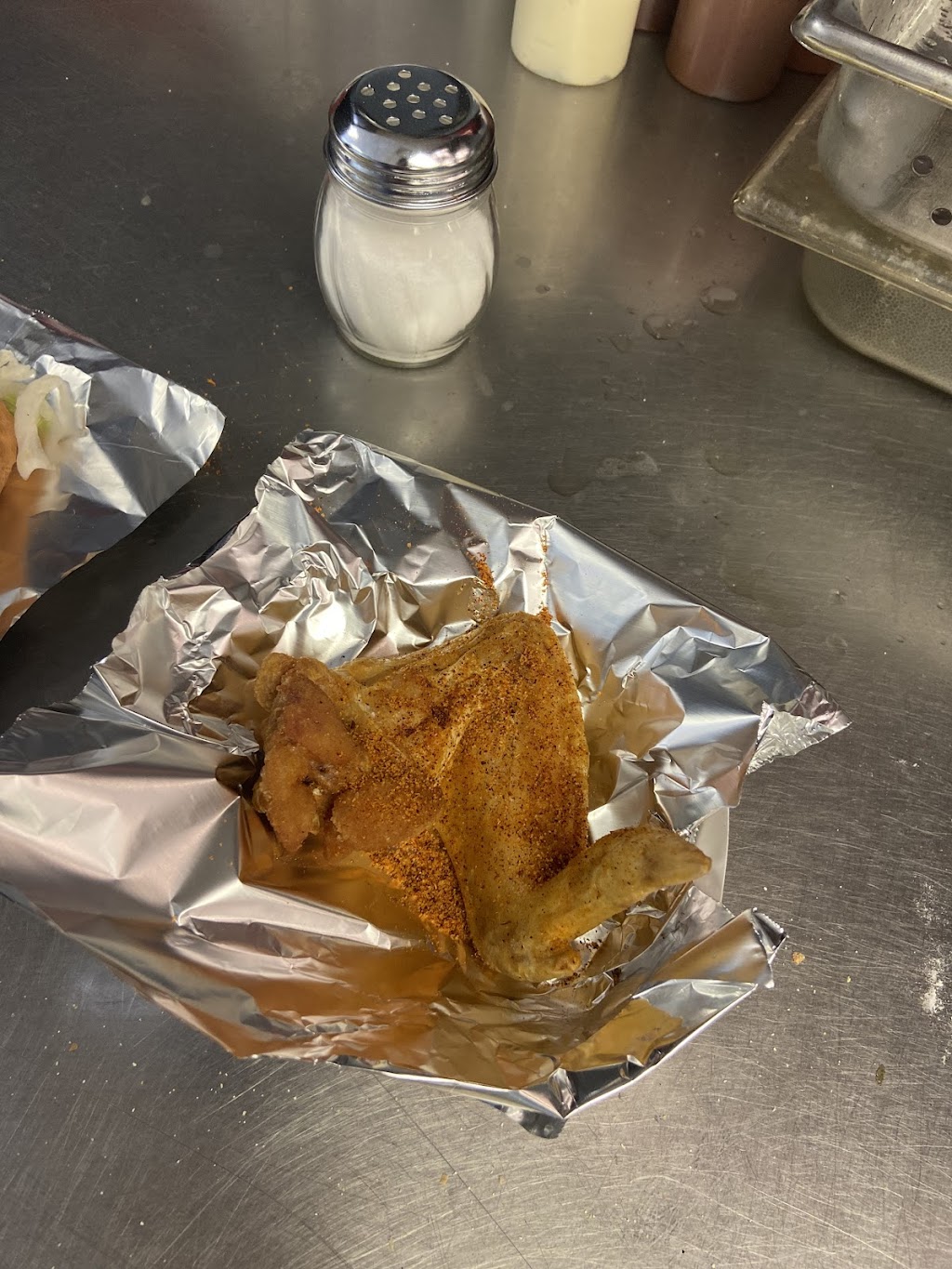 Valley Pizza Shop | restaurant | 115 Industry Rd, Buena Vista, PA 15018, USA | 4127525730 OR +1 412-752-5730