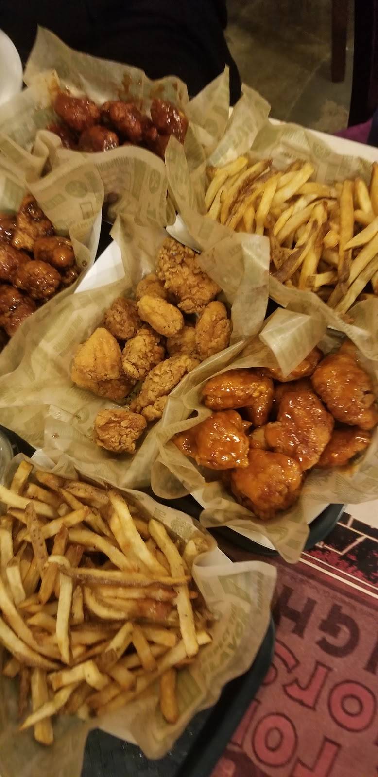 Wingstop | restaurant | 2100 Standiford Ave Ste A4, Modesto, CA 95350, USA | 2095779464 OR +1 209-577-9464