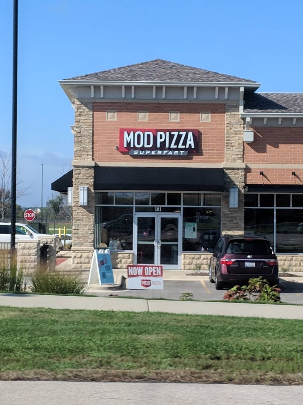 MOD Pizza | restaurant | 1190 S Randall Rd, Elgin, IL 60123, USA | 2242042970 OR +1 224-204-2970