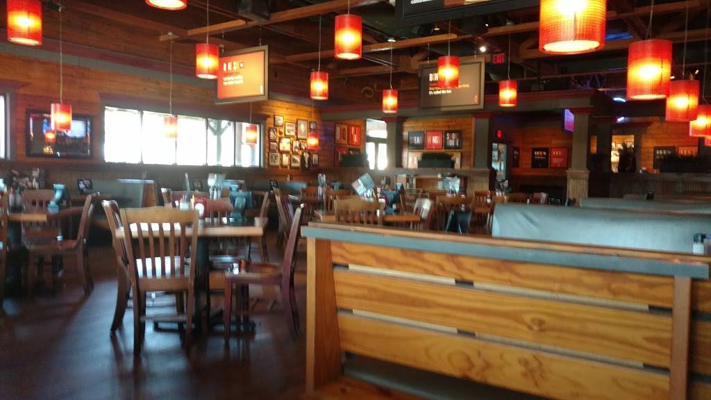 Smokey Bones Bar & Fire Grill | meal takeaway | 303 N Alafaya Trail, Orlando, FL 32828, USA | 4072492009 OR +1 407-249-2009