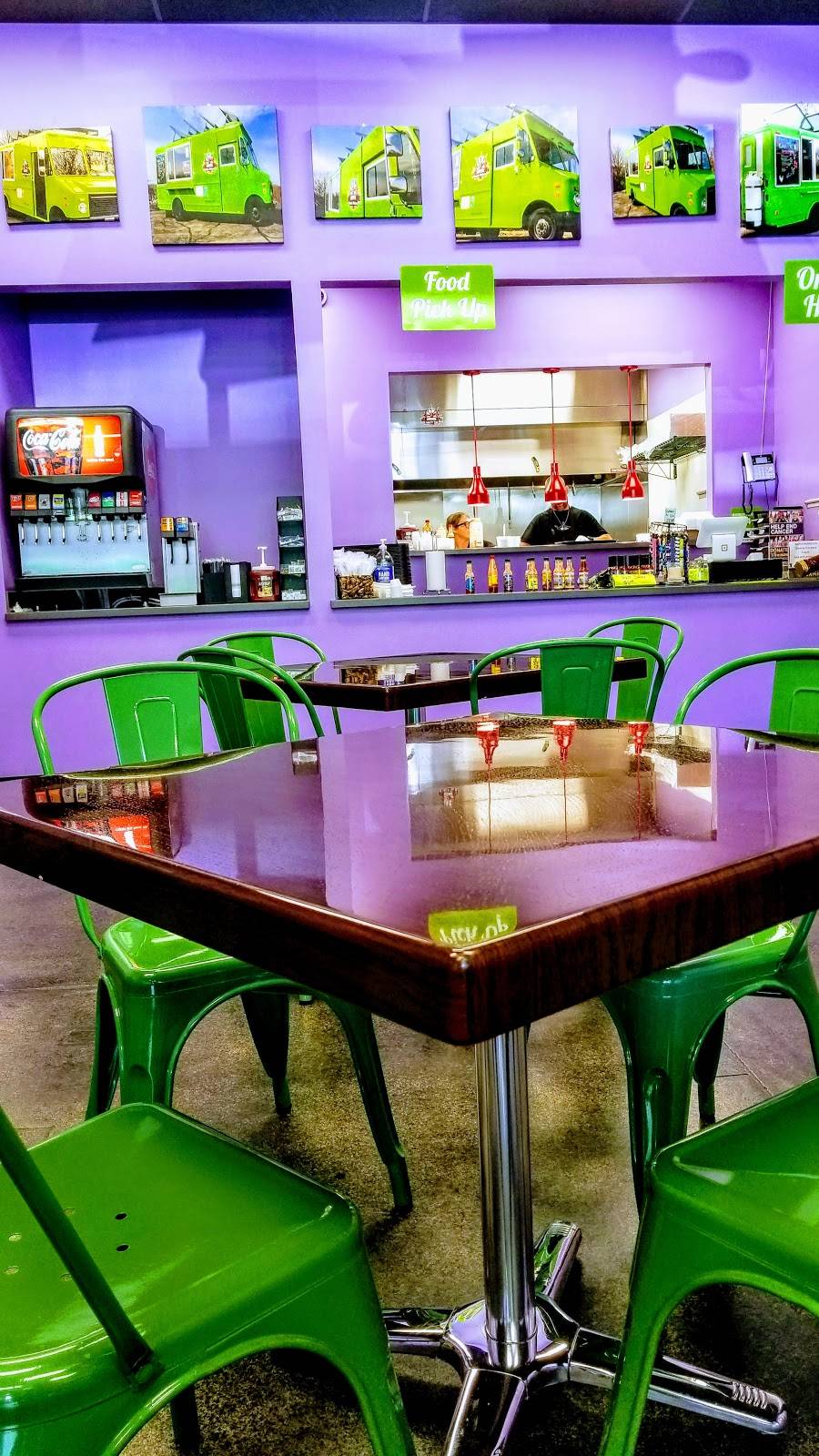 Mudbug Cajun Po Boys | restaurant | 3524 NE Vivion Rd, Kansas City, MO 64119, USA | 8163211087 OR +1 816-321-1087