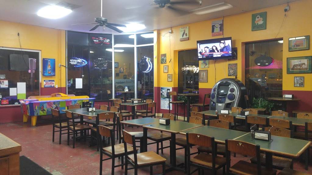 Woodbridge Pizzeria | restaurant | 1110 W Kettleman Ln #2, Lodi, CA 95240, USA | 2093341042 OR +1 209-334-1042