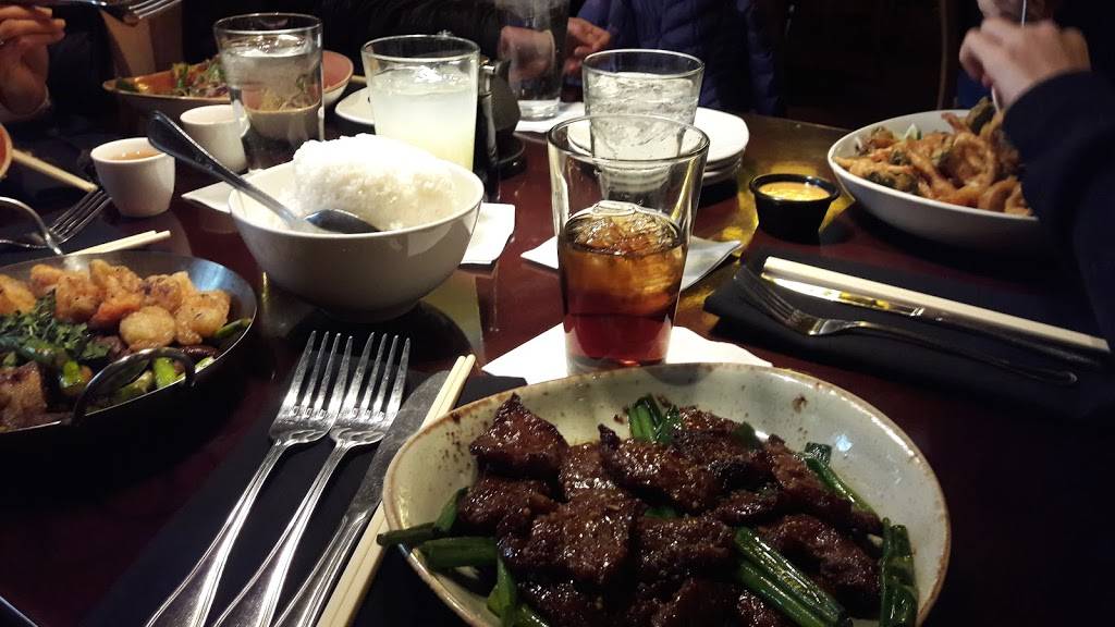 P.F. Changs | restaurant | 21078 Dulles Town Cir, Sterling, VA 20166, USA | 7034215540 OR +1 703-421-5540