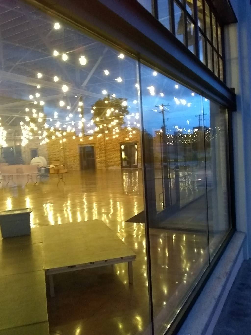 Super Marios Pizza | meal takeaway | 736 N Broadway #7235, Knoxville, TN 37917, USA | 8655253010 OR +1 865-525-3010