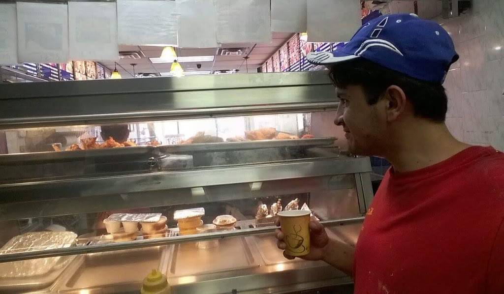 New Kennedy Chicken & Gyro | restaurant | 5605 Broadway, Bronx, NY 10463, USA | 7184321181 OR +1 718-432-1181