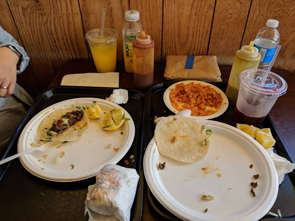 Baldemiros Taco Shop | restaurant | 2008 Fremont Blvd, Seaside, CA 93955, USA | 8318992231 OR +1 831-899-2231