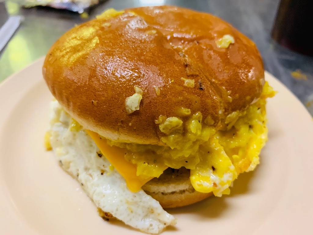 Texas Inn Downtown | meal takeaway | 422 Main St, Lynchburg, VA 24504, USA | 4348463823 OR +1 434-846-3823