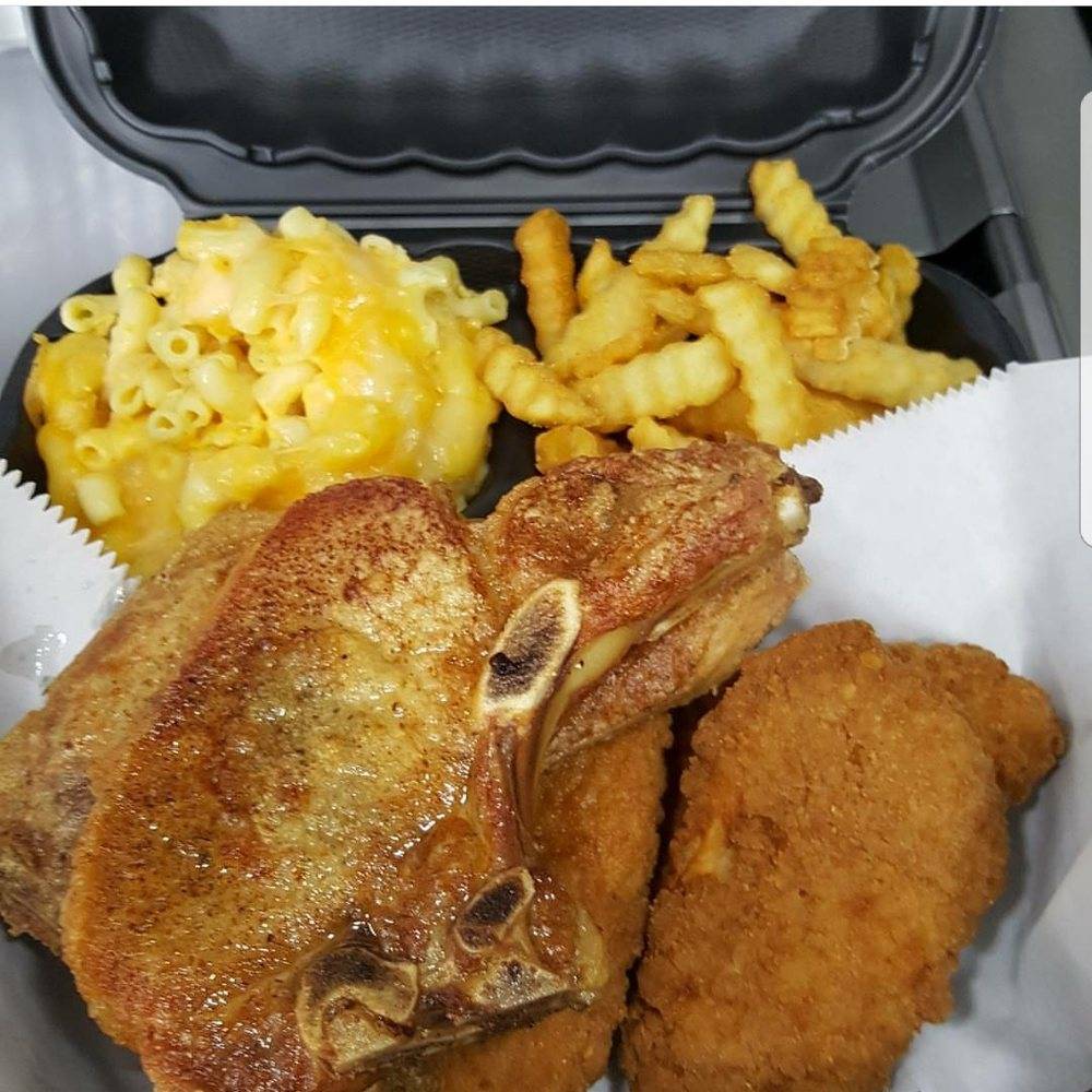 Ms Phyllis kitchen | restaurant | 41 Main St, Reedville, VA 22539, USA | 8042202010 OR +1 804-220-2010