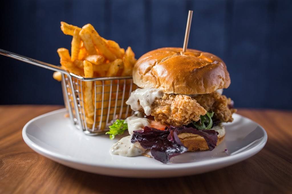 Carbon Arc Bar & Board | restaurant | 4620 N Lincoln Ave, Chicago, IL 60625, USA | 7739618946 OR +1 773-961-8946