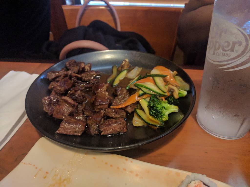 Sushi Village | restaurant | 3535 Severn Ave, Metairie, LA 70002, USA | 5048858678 OR +1 504-885-8678